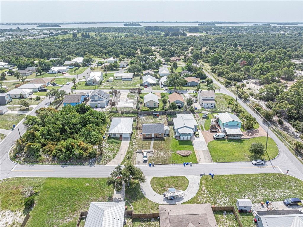 1656 3rd Avenue Sw, Vero Beach, FL 32962 Photo