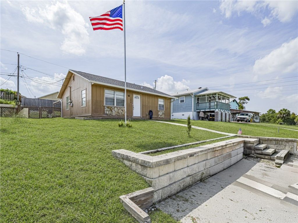 1656 3rd Avenue Sw, Vero Beach, FL 32962 Photo