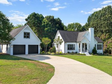 809 Kinsman Court, Raleigh, NC 27603
