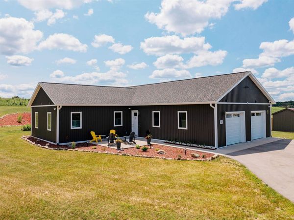 5564 Knight Road, Kingsley, MI 49649