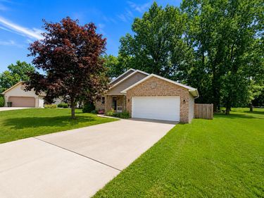 216 Oakcrest Court, Russells Point, OH 43348