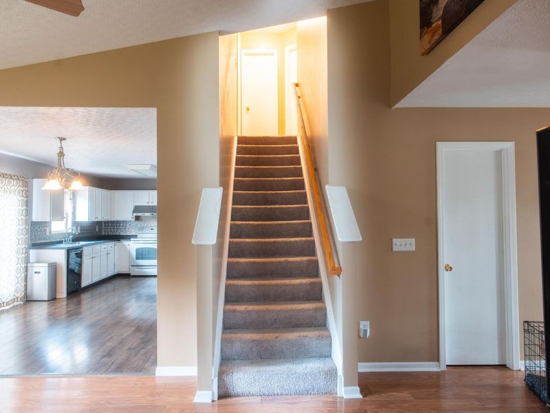 537 Ashwyck Court, Pataskala, OH 43062 Photo 14