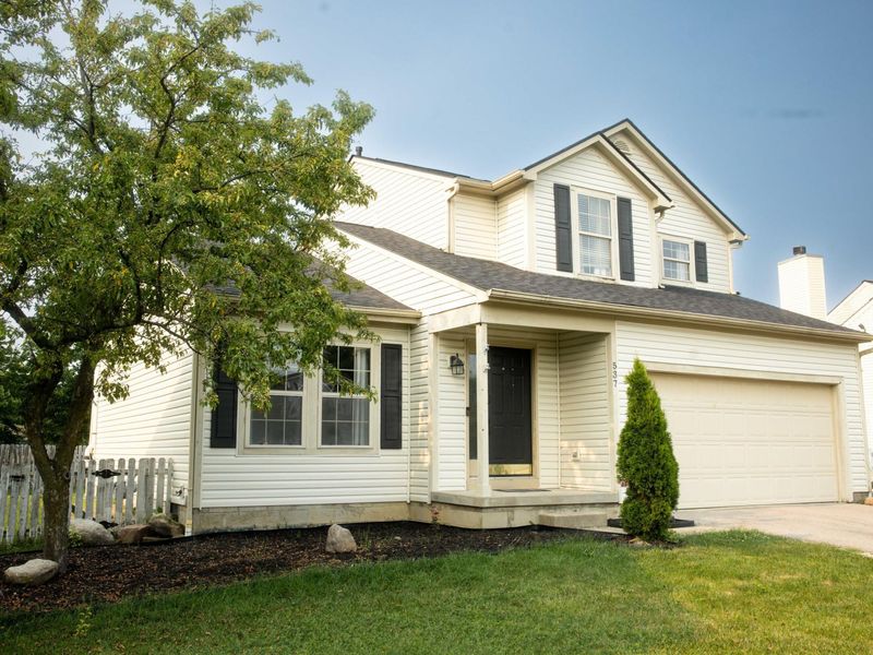 537 Ashwyck Court, Pataskala, OH 43062 Photo 2