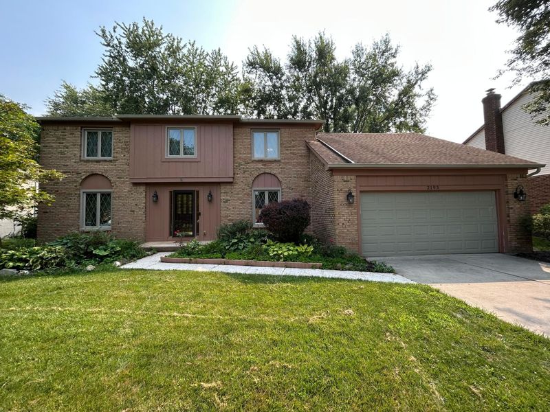 2193 Olde Sawmill Boulevard , Dublin, OH 43016 Photo 1
