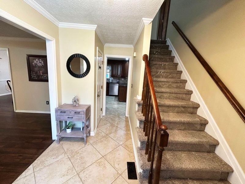 2193 Olde Sawmill Boulevard , Dublin, OH 43016 Photo 21