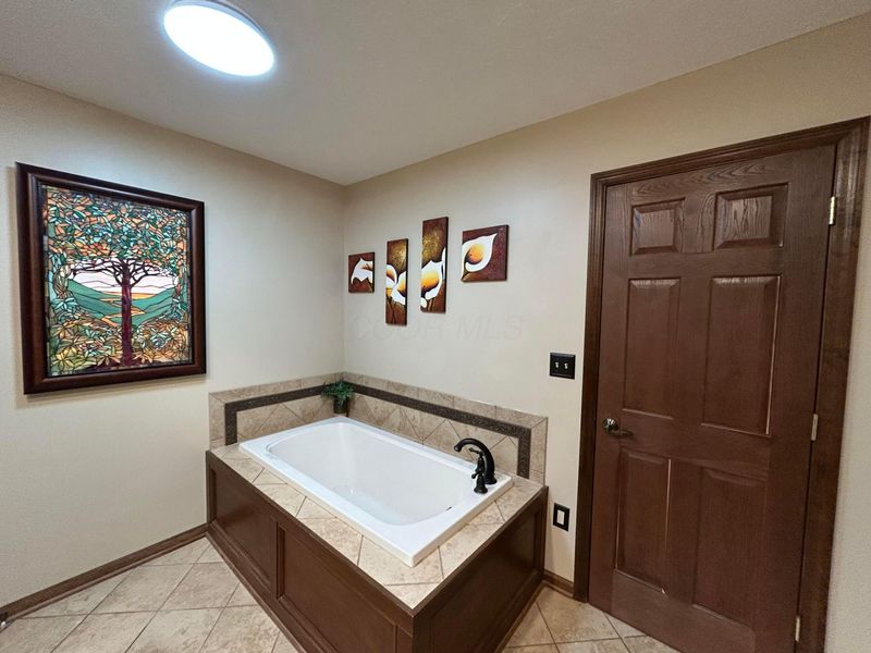 2193 Olde Sawmill Boulevard , Dublin, OH 43016 Photo 52