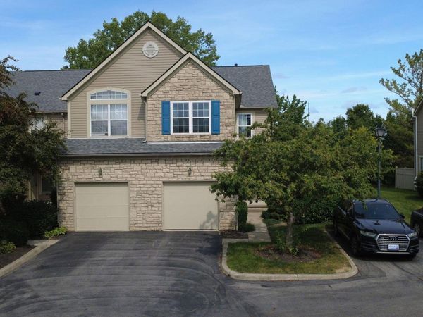 2660 Village Pier Lane , Unit B10, Hilliard, OH 43026