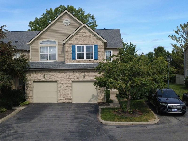 2660 Village Pier Lane, Unit B10, Hilliard, OH 43026 Photo 1