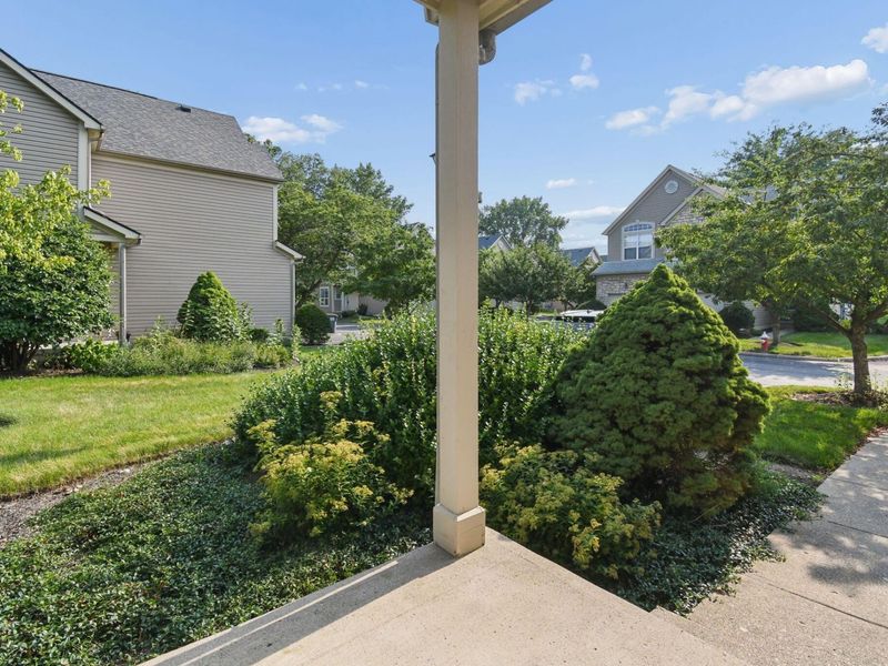 2660 Village Pier Lane, Unit B10, Hilliard, OH 43026 Photo 3
