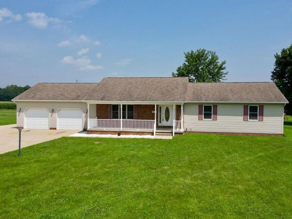 1451 Maple Grove Road , Chillicothe, OH 45601