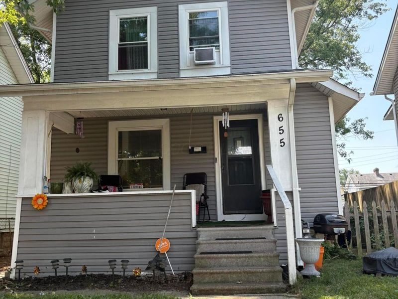 655 E Jenkins Avenue, Columbus, OH 43207 Photo 1