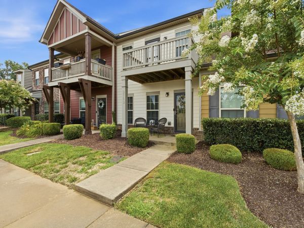 3113 Monrovia Dr , Murfreesboro, TN 37128