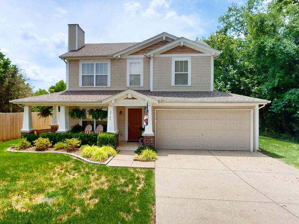 3765 Springwater Dr, Nashville, TN 37221