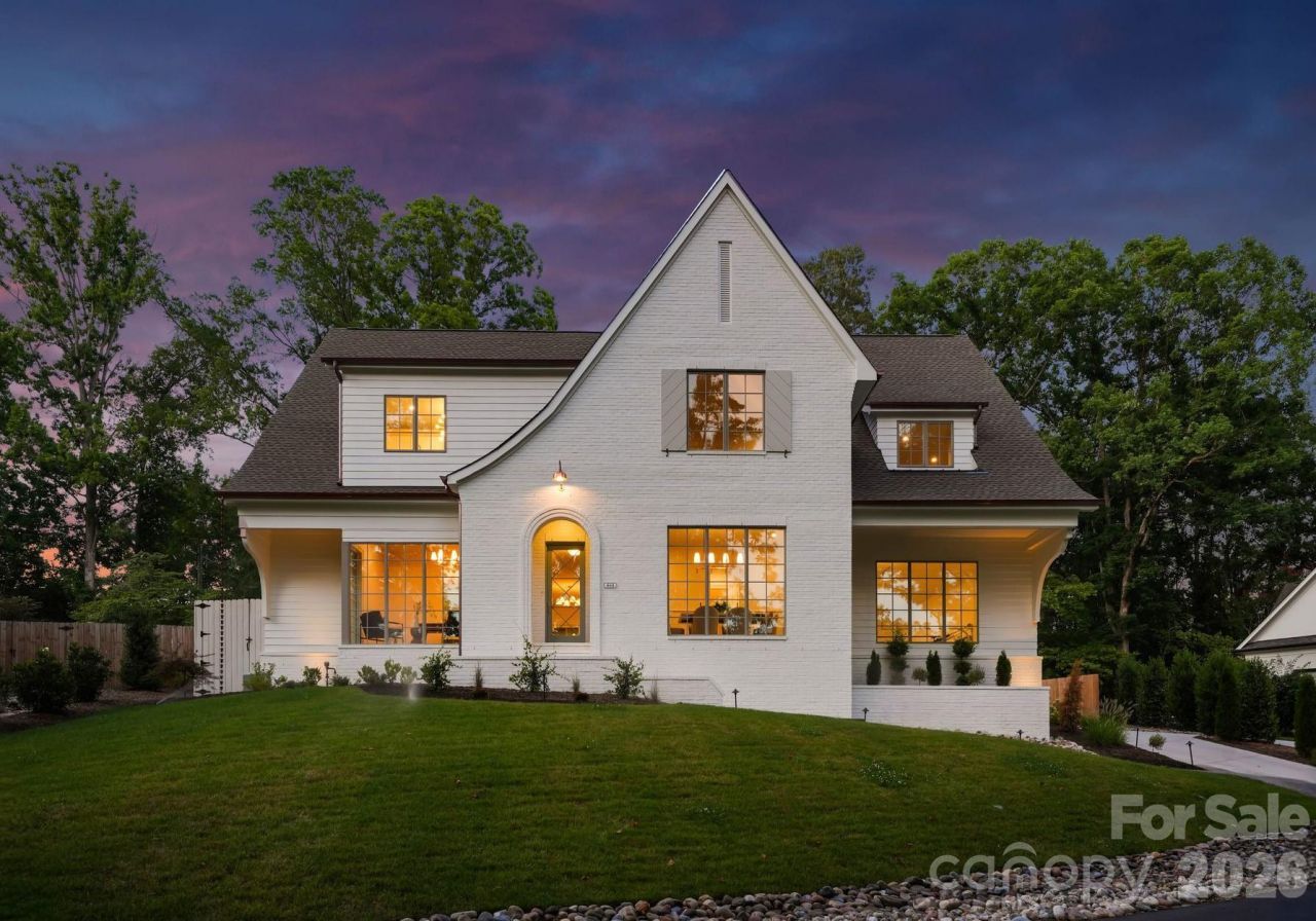 444 Hunter Lane, Charlotte, NC 28211 Main Photo