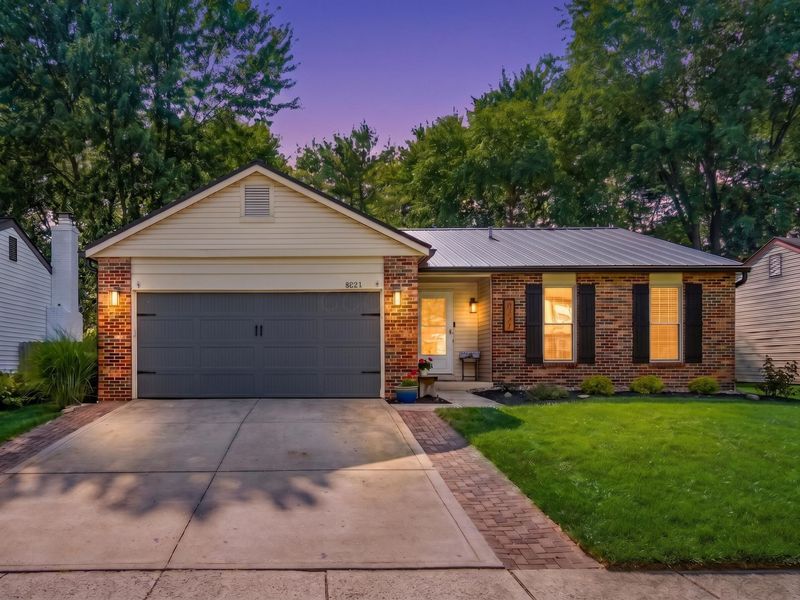 8221 Longhorn Road, Powell, OH 43065 Photo 2