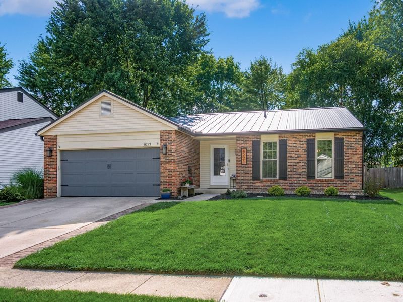 8221 Longhorn Road, Powell, OH 43065 Photo 3