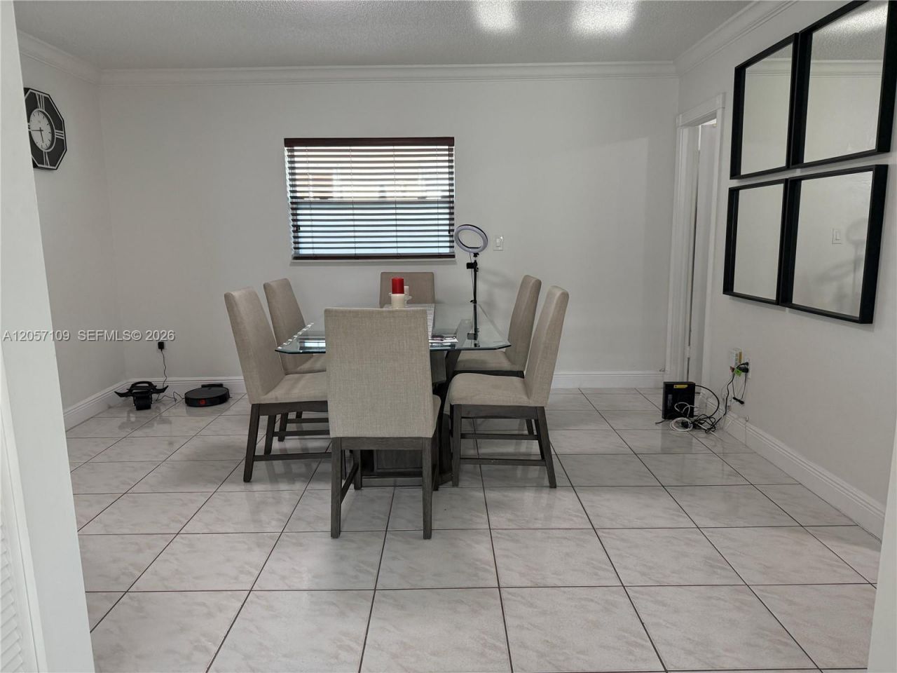 10571 SW 27th St, Miami, FL 33165 Photo