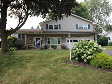 25 Kensington Court, Rochester, NY 14612