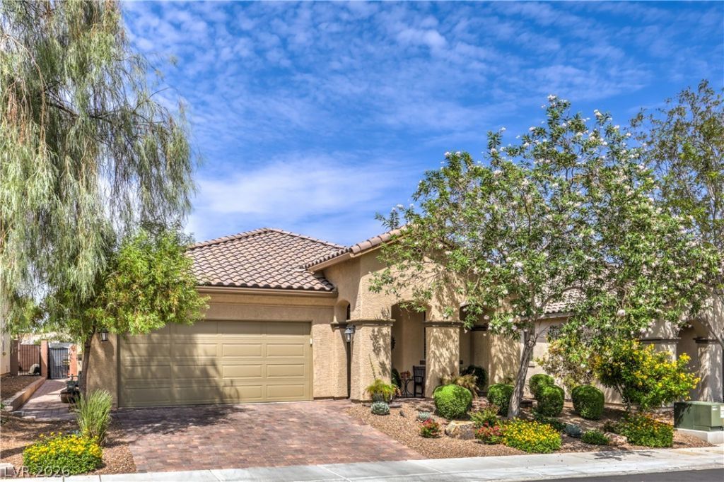 2641 Ornate Regiment Street , Henderson, NV 89044