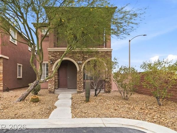 8604 Splendid Leaf Court, Las Vegas, NV 89178