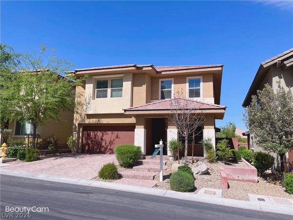 5704 Shadow Bend Drive , Las Vegas, NV 89135