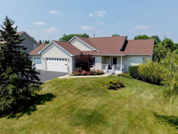 1102 Joseph Circle , Johnsburg, IL 60051