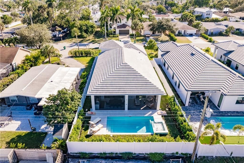 787 110th Ave N, Naples, FL 34108 Photo
