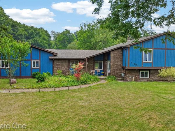 11201 Horton Road, Groveland Township, Mi 48442