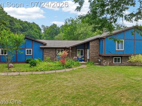11201 Horton Road, Groveland Twp, MI 48442