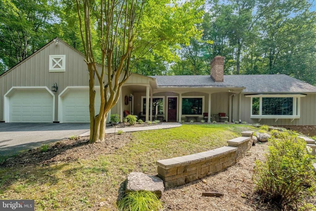 7430 Clifton Road, Clifton, VA 20124 Main Photo