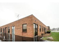2385 Hammond Drive, Schaumburg, IL 60173 primary photo