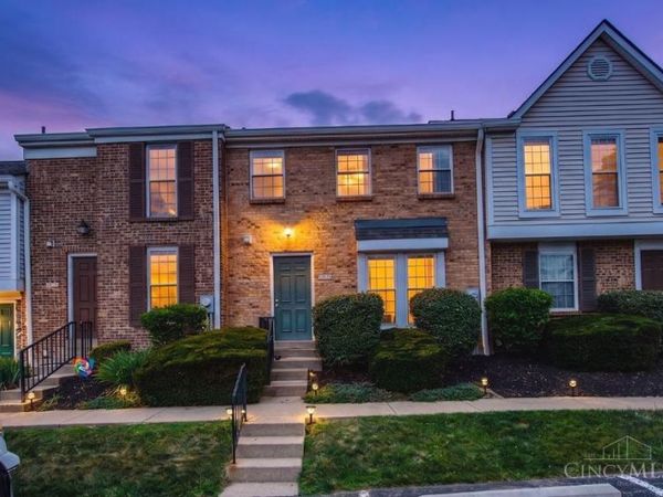 10917 Barrington Court, Cincinnati, OH 45242
