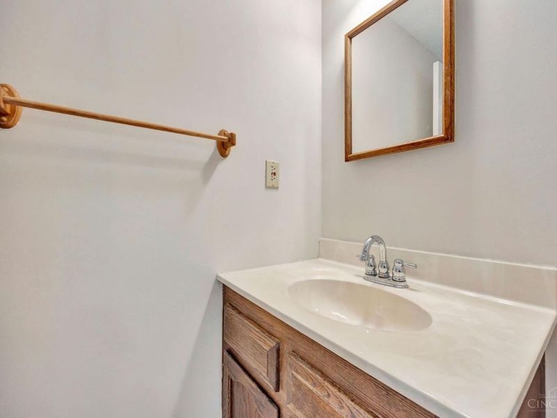 10917 Barrington Court, Sycamore Township, OH 45242 Photo 29