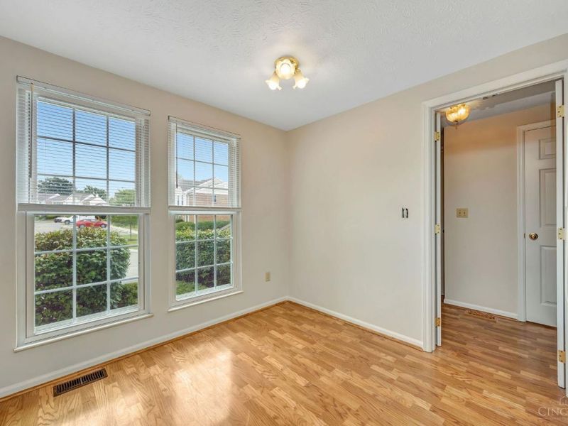 10917 Barrington Court, Sycamore Township, OH 45242 Photo 7
