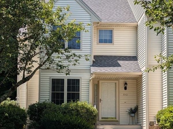 3301 Maple Brook Road, Unit 301, Bellingham, MA 02019