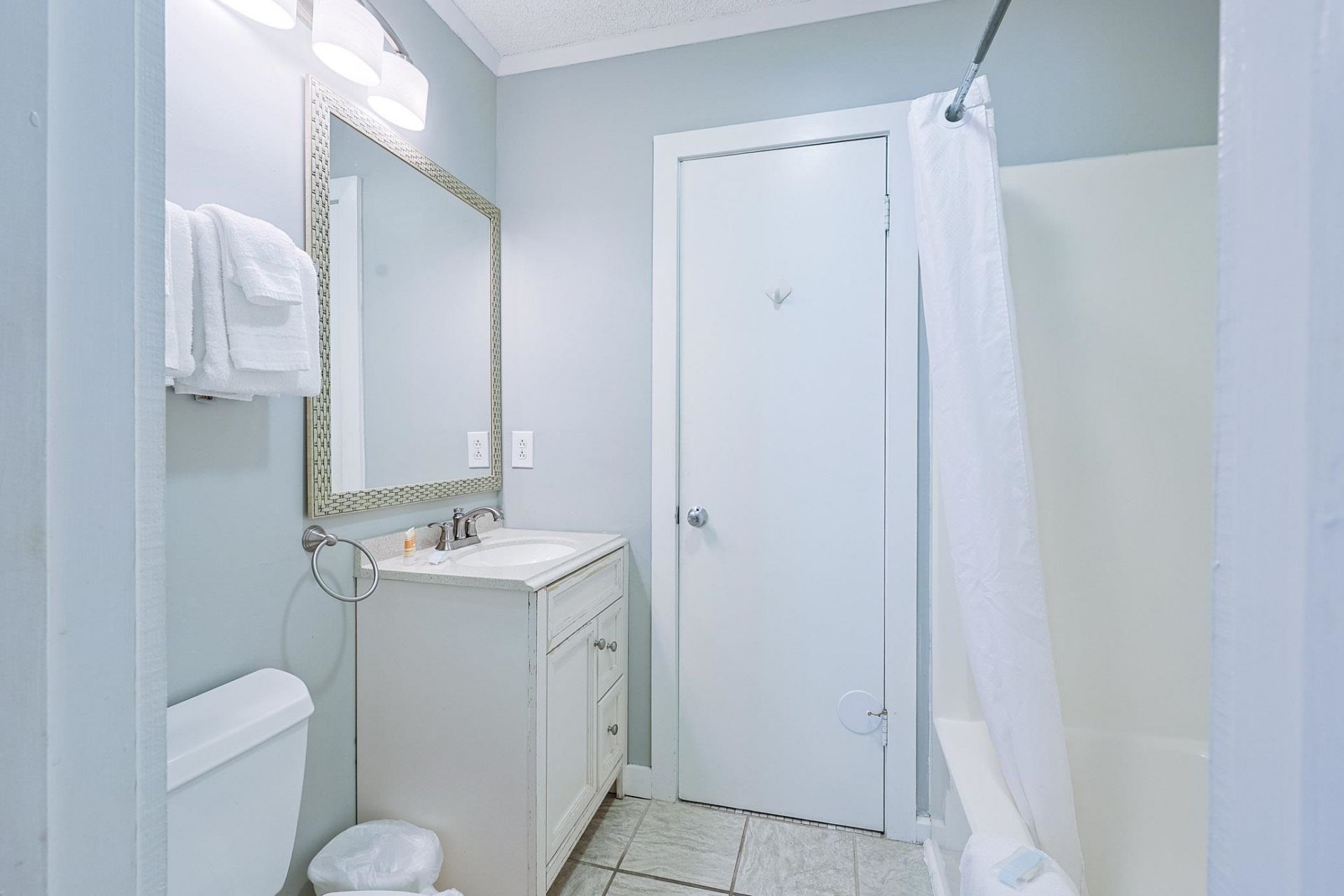 415 Ocean Creek Dr.  Photo 14