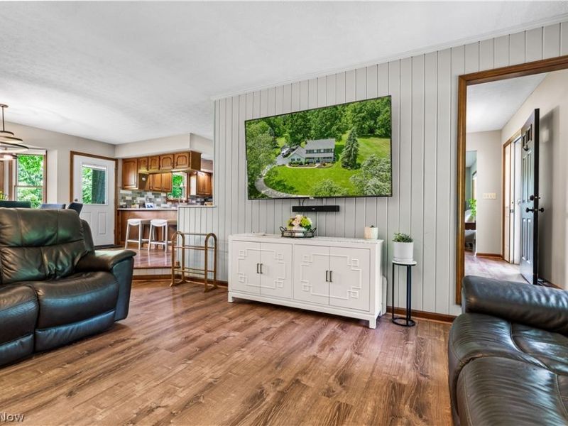 7694 Hartman Road , Wadsworth, OH 44281 Photo 21