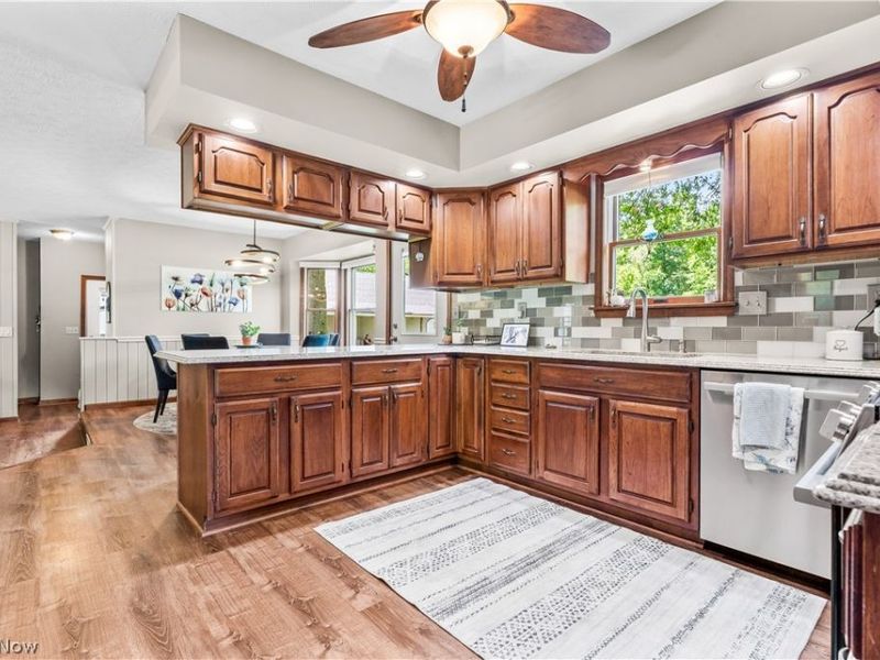 7694 Hartman Road , Wadsworth, OH 44281 Photo 25