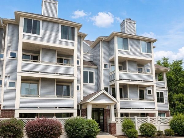 200 Falls Blvd, Unit C302, Quincy, MA 02169