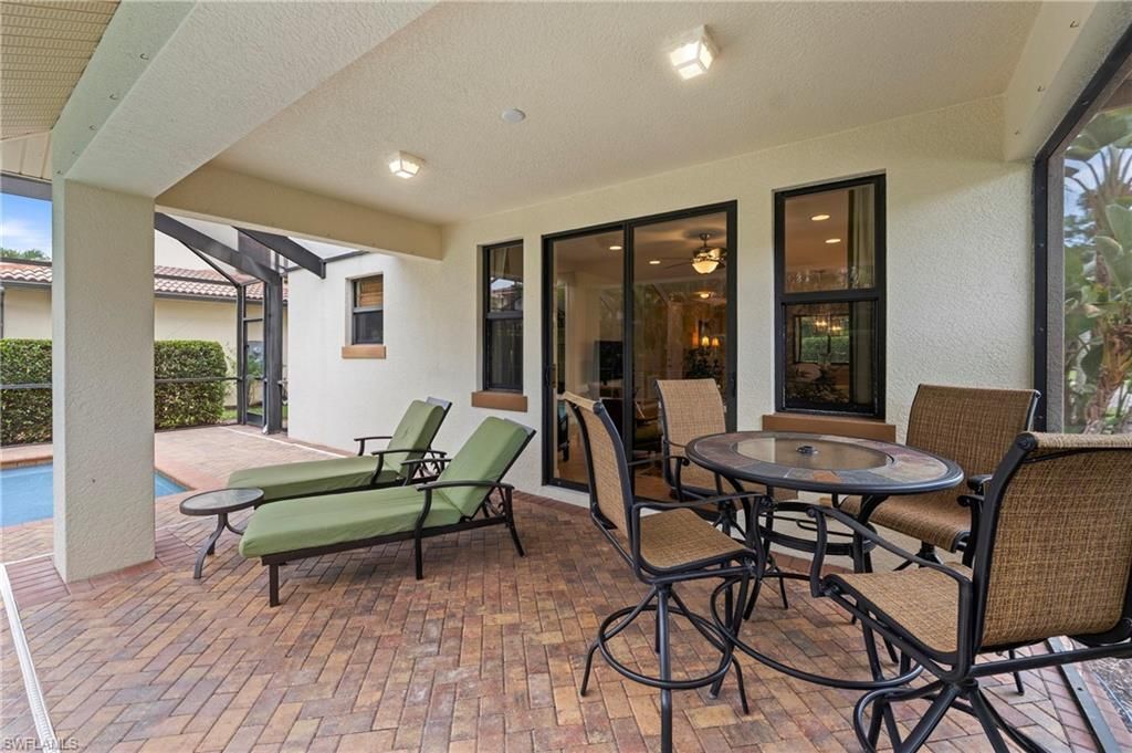 1224 Manado Dr , Naples, FL 34113 Photo