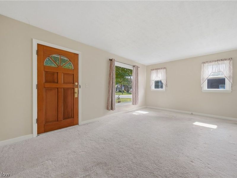 3002 15th Street NW, Canton, OH 44708 Photo 3