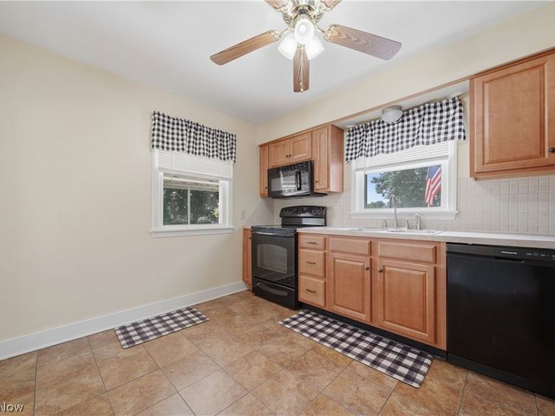 3002 15th Street NW, Canton, OH 44708 Photo 8