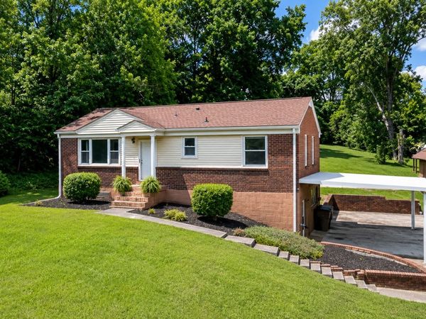 2208 Dearborn Dr, Nashville, TN 37214