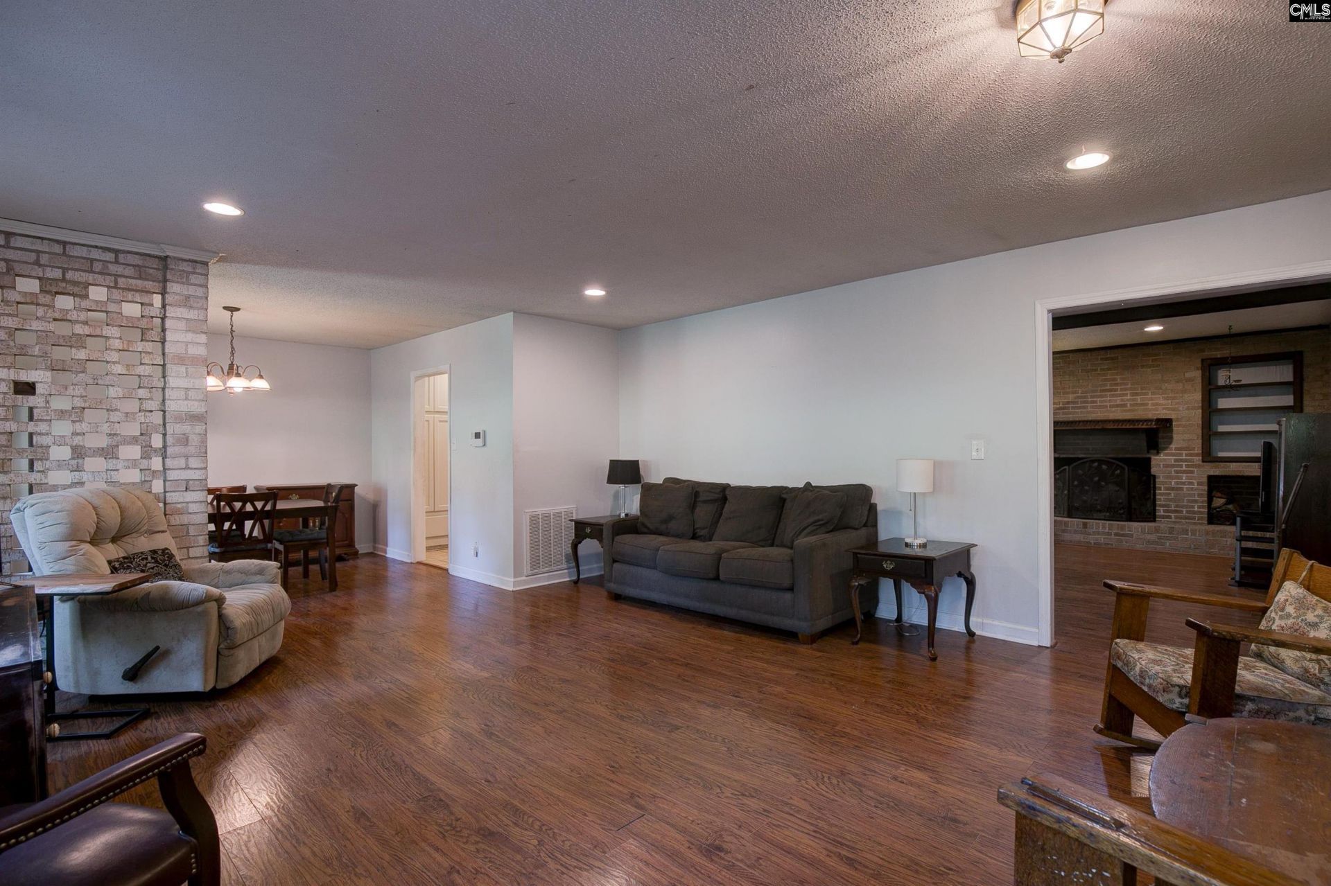 102 Rock Springs Road  Photo 4