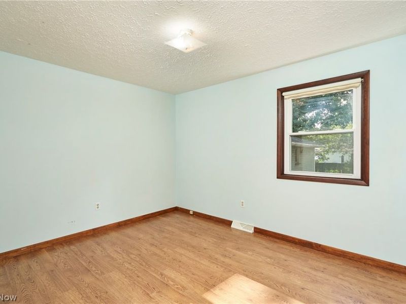 4055 Baird Road , Stow, OH 44224 Photo 14