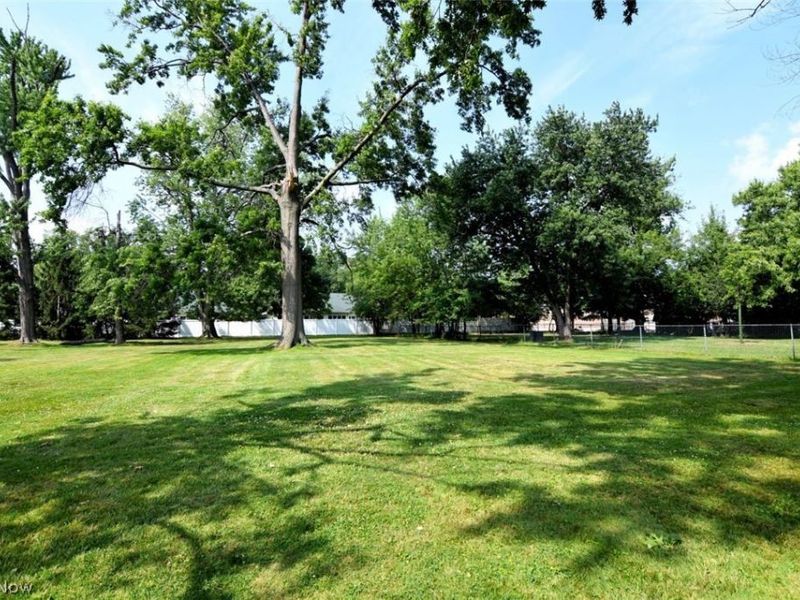 232 E 293rd Street , Willowick, OH 44095 Photo 41