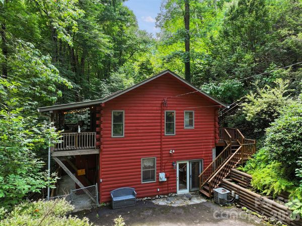 976 Wildcat Run , Maggie Valley, NC 28751