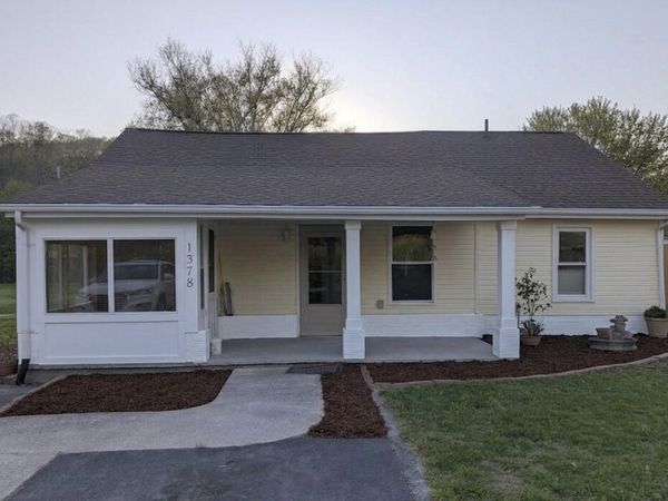 1378 Goodwin AVE, Salem, VA 24153