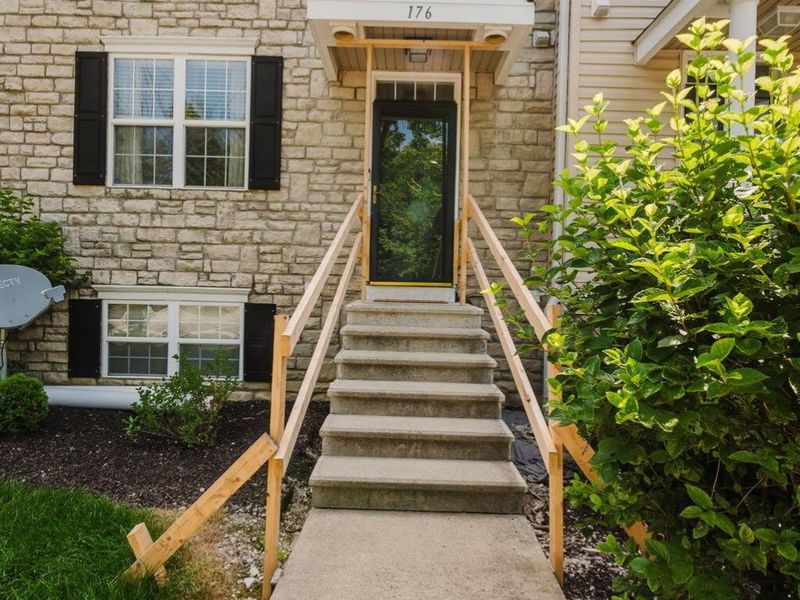 176 Preswicke Mill, Blacklick, OH 43004 Photo 3