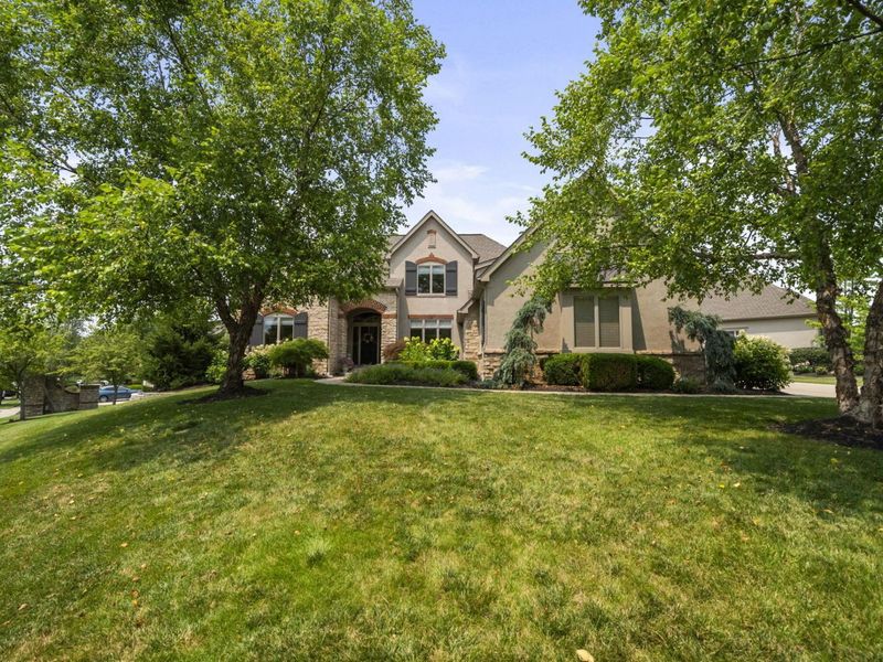 9889 Morris Drive , Dublin, OH 43017 Photo 2